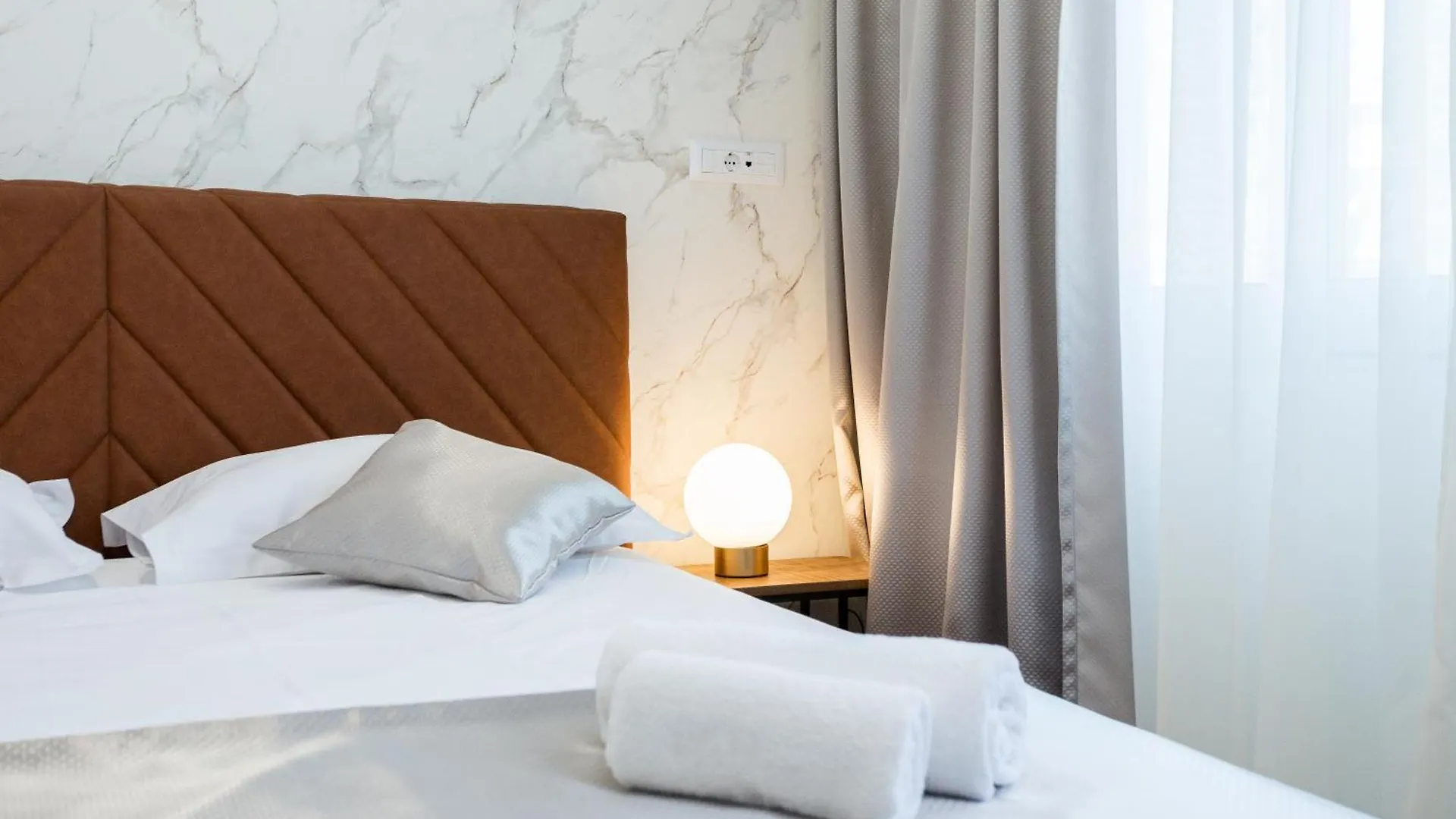 Shine Of Life Luxury Rooms Split
