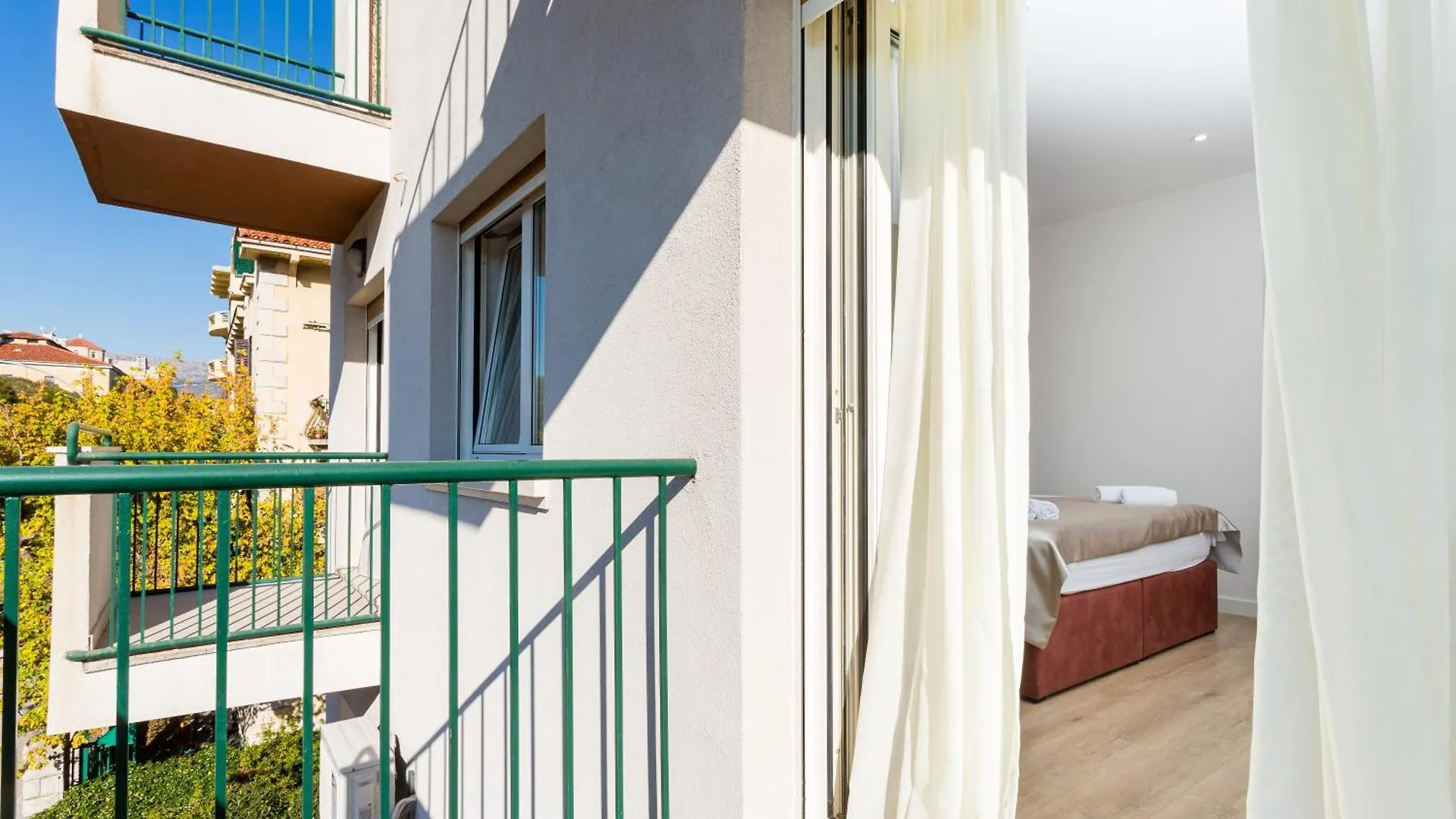 Shine Of Life Luxury Rooms Split